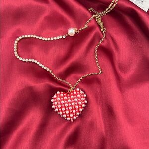 Betsey Johnson Elegant Gold Heart Necklace with Pearls
